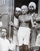 Gandhi visits Lahore 1947