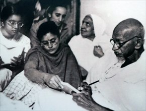 hunger strike by Mohandas Karamchand Gandhi