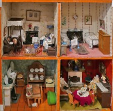 Late Victorian English Dolls House