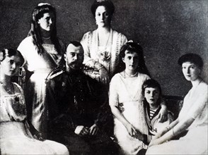 Photographic portrait of the Romanov Family