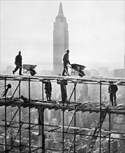 Construction workers on the 39th storey of the United Nations Headquarters in New York