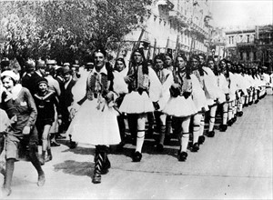 Grèce, soldat défilant, 1935
