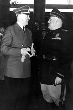 Adolf Hitler (1889-1945) et Benito Mussolini (1883-1945)