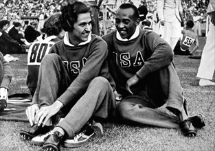 Jeux olympiques de Berlin, Jesse Owens et Helen Stephens