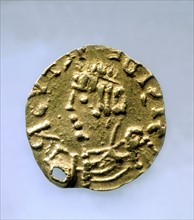 Tiers de sou en or, Atelier de Toul. Mérovingiens, Sigebert 1er, roi d'Austrasie (561-575)