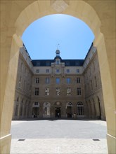 Hôtel de la Marine, cour d'Estienne d'Orves, Paris
