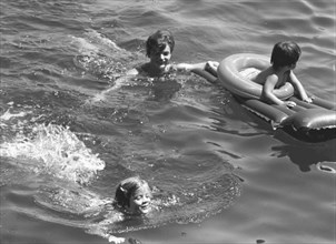 Jackie Kennedy. Summer 1962. Vacation in Ravello (Italy).  Swimming