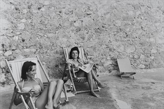 Jackie Kennedy and Lee Radziwill, 1962