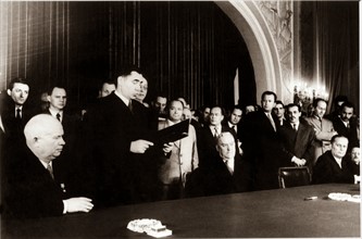 Kroutchev et Boulganine en Yougoslavie. 1955