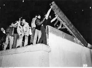 Fall of the Berlin Wall, 1989