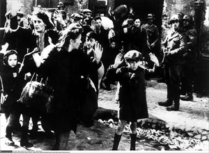 deportation of Jewish population, 1945