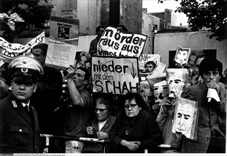 Manifastation contre la visite du Shah d'Iran à Berlin, 1967