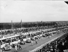 Départ des 24 heures du Mans, 1950