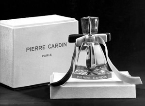 Le parfum "Amadis" de Pierre Cardin