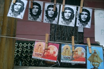 Postcards with portraits of Che Guevara and Pope John Paul II
