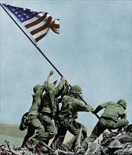 Iwo Jima : Le mont Suribachi
