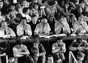 Herbert Marcuse lors d'une table ronde à l'Université Libre de Berlin