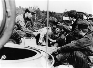Soldats de la NVA au cours de manoeuvres, septembre 1968