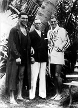 Max Schmeling (l.) and Johnny Weissmuller (r.)