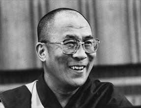 *06.07.1935-
Geistliches Oberhaupt der Tibeter, China

Portr„t
- 1986
