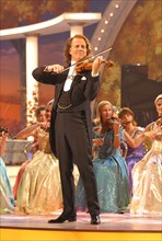 Andre Rieu; Musiker, Violinist, NiederlandeAuftritt mit Orchester beim Jubilaeumsfest der