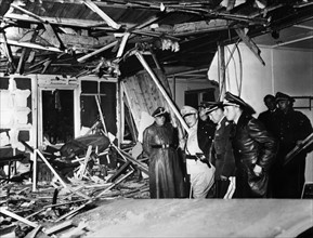 Göring et Bormann au "Wolfsschanze" après l'attentat manqué du Complot du 20 juillet