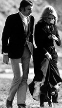 Bardot, Brigitte *28.09.1934-
Schauspielerin, Frankreich

- mit Ehemann Gunter Sachs

-
