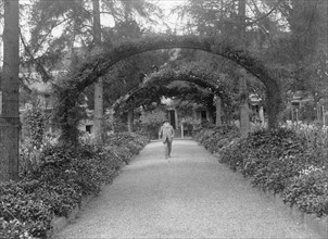 *14.02.1840-06.12.1926+
Bildender Knstler, Maler, Frankreich

in seinem Garten in Giverny bei