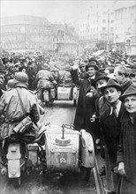 Deutsche Truppen beim Einmarsch in Agram, 1941