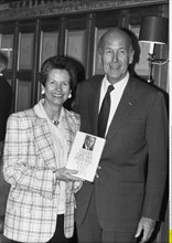 Giscard D'Estaing, Valery und Ehefrau