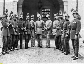 Officiers et soldats de Monaco