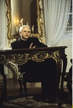 Papst Benedikt XVI (eig. Joseph Ratzinger) - Als Erzbischof von Muenchen und Freising im Erzbischoeflichen Palais in Muenchen