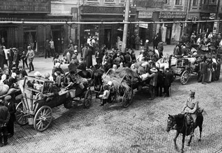 1.Weltkrieg, besetztes Polen: polnische Fluechtlinge in Lublin auf dem Rueckweg in die Heimat