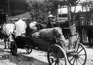 1.Weltkrieg, besetztes Polen: polnische Fluechtlinge in Warschau auf dem Rueckweg in die Heimat