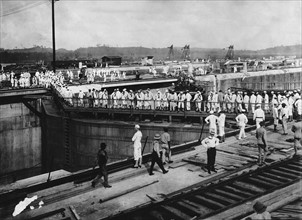 Construction du Canal de Panama, vers 1913