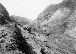 Construction du Canal de Panama