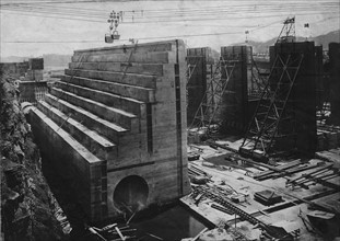 Panama-Kanal, Bauarbeiten an der oberen Schleuse von Gatun, 1910