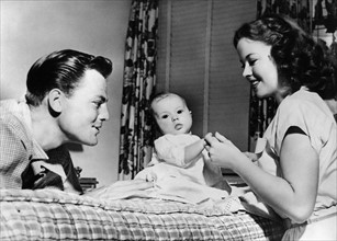 Shirley Temple avec John Agar et leur fille Linda