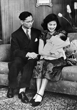 Le couple royal thaïlandais et la princesse Ubol Ratana Rajakanya