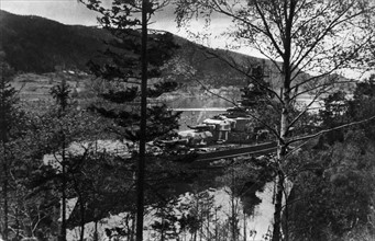 Cuirassé TIRPITZ dans le Faettenfjord, 1942