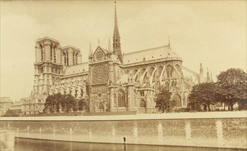 La cathédrale Notre-Dame de Paris vers 1900