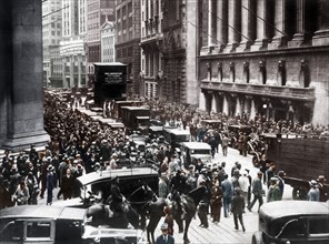 New York, "Black Thursday" (October 24, 1929)