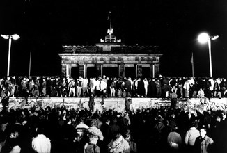 Chute du mur de Berlin, 1989