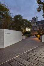 Jardin du 13 Novembre 2015 à Paris