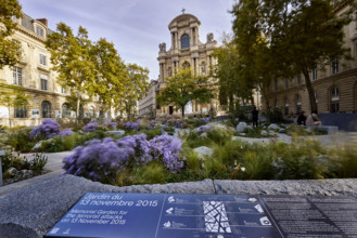 Jardin du 13 Novembre 2015 à Paris