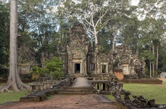 East view of Chau Say Tevoda Temple