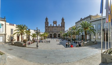 Plaza de Santa Ana and Cathedral of Santa Ana