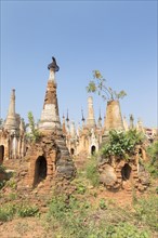 Old Buddhist stupas of Shwe Inn Thein Paya