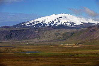 Snow-covered volcano and glacier Snaefellsjokull