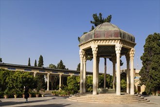 Aramgah-e Hafez
